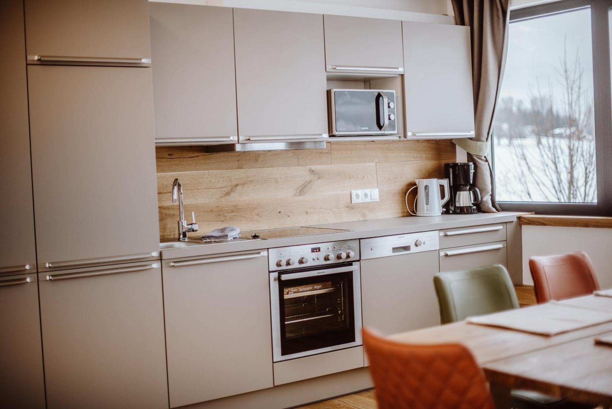 Naturchalet Hoeflehner - Heimgefuehl & Ruhelage An Loipe & Wanderweg Ramsau am Dachstein